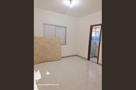 Casa à venda com 210m², 4 quartos e 2 vagas