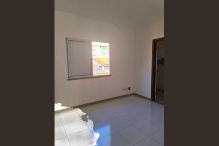 Casa à venda com 210m², 4 quartos e 2 vagas