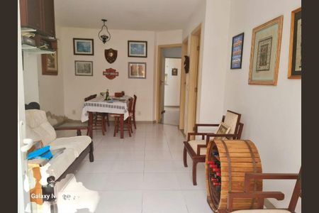 Casa à venda com 210m², 4 quartos e 2 vagas