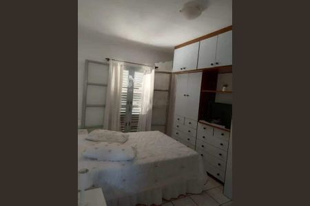 Casa à venda com 235m², 3 quartos e 4 vagas