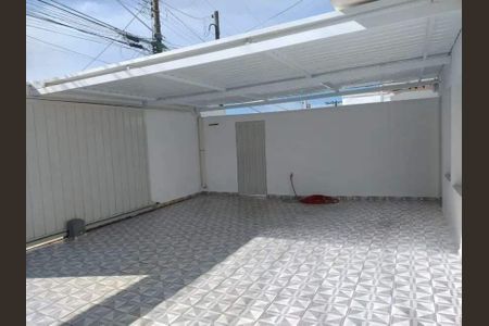 Casa à venda com 235m², 3 quartos e 4 vagas