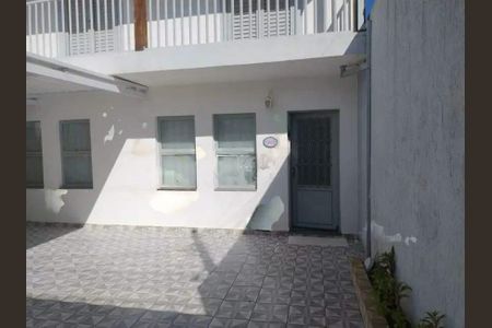 Casa à venda com 235m², 3 quartos e 4 vagas