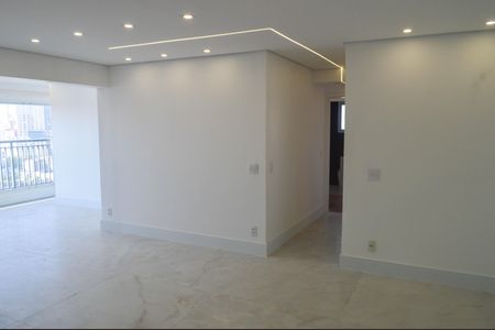 Apartamento para alugar com 106m², 3 quartos e 2 vagas Apartamento para alugar com 106m², 3 quartos e 2 vagasSala