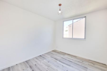 Apartamento para alugar com 45m², 2 quartos e 1 vaga Apartamento para alugar com 45m², 2 quartos e 1 vagaQuarto