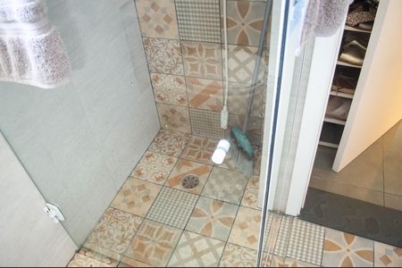Apartamento à venda com 58m², 2 quartos e 2 vagas Apartamento à venda com 58m², 2 quartos e 2 vagasBanheiro Suíte