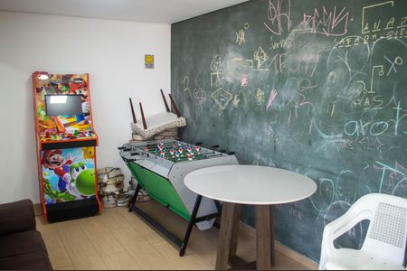 Apartamento à venda com 58m², 2 quartos e 2 vagas Apartamento à venda com 58m², 2 quartos e 2 vagasArea Comum