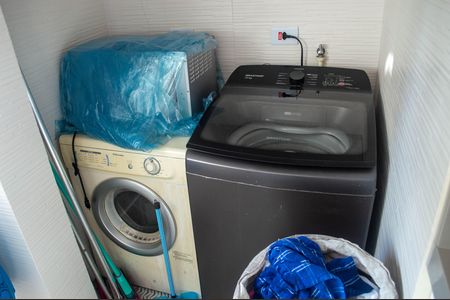 Apartamento à venda com 58m², 2 quartos e 2 vagas Apartamento à venda com 58m², 2 quartos e 2 vagasArea de Serviço