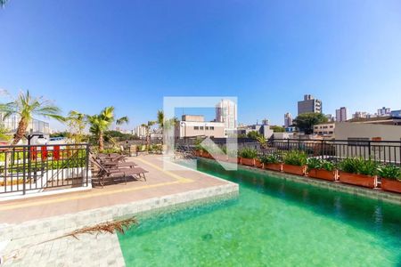 Apartamento à venda com 39m², 1 quarto e 1 vaga Apartamento à venda com 39m², 1 quarto e 1 vagaÁrea comum - Piscina