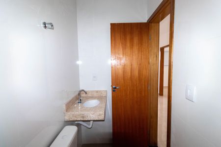 Apartamento para alugar com 55m², 2 quartos e sem vaga Apartamento para alugar com 55m², 2 quartos e sem vagaBanheiro