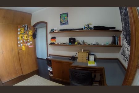 Apartamento à venda com 263m², 4 quartos e 3 vagasQuarto 2