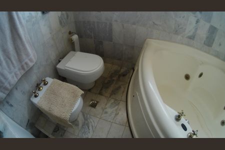 Apartamento à venda com 263m², 4 quartos e 3 vagasSuíte