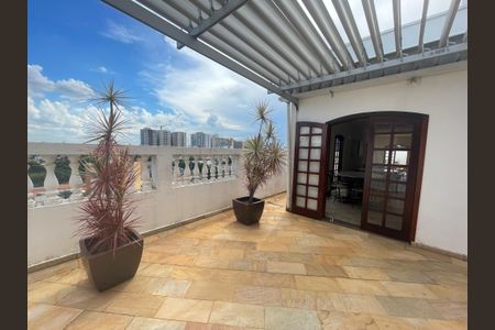 Apartamento à venda com 263m², 4 quartos e 3 vagasEspaço Gourmet