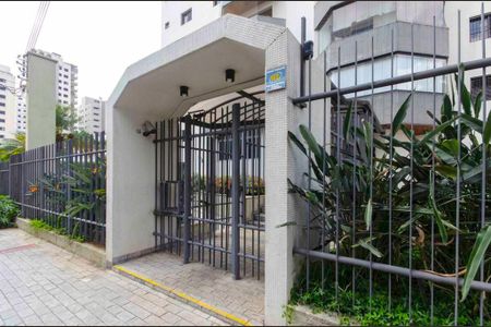 Apartamento à venda com 150m², 3 quartos e 2 vagasEntrada