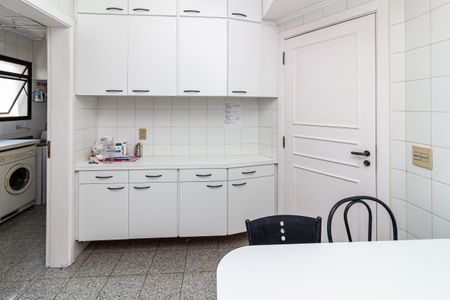 Apartamento à venda com 150m², 3 quartos e 2 vagasCozinha