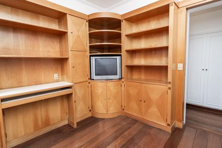 Apartamento à venda com 150m², 3 quartos e 2 vagasQuarto 1