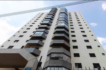 Apartamento à venda com 150m², 3 quartos e 2 vagasFachada