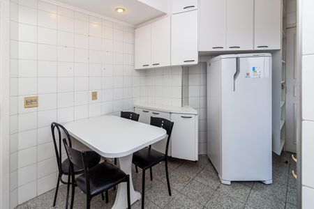 Apartamento à venda com 150m², 3 quartos e 2 vagasCozinha
