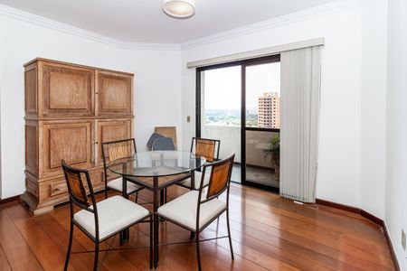 Apartamento à venda com 150m², 3 quartos e 2 vagasSala