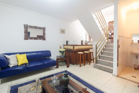 Casa à venda com 135m², 3 quartos e 2 vagasSala 