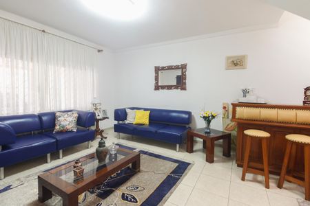 Casa à venda com 135m², 3 quartos e 2 vagasSala 