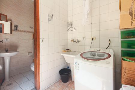 Casa à venda com 135m², 3 quartos e 2 vagasÁrea de Serviço 