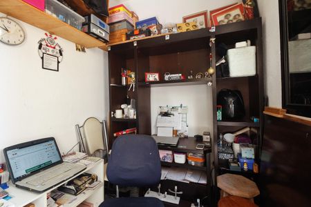 Casa à venda com 135m², 3 quartos e 2 vagasÁrea de Serviço - Quarto de Serviço 