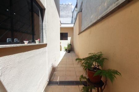 Casa à venda com 135m², 3 quartos e 2 vagasQuintal 