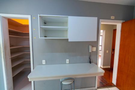 Apartamento para alugar com 130m², 3 quartos e 2 vagasCozinha