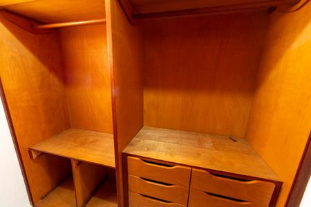 Apartamento para alugar com 130m², 3 quartos e 2 vagasCloset da suíte