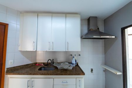 Apartamento para alugar com 130m², 3 quartos e 2 vagasCozinha