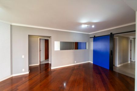 Apartamento para alugar com 130m², 3 quartos e 2 vagasSala