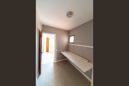 Apartamento para alugar com 130m², 3 quartos e 2 vagasQuarto de Serviço