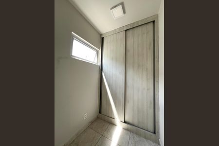 Apartamento para alugar com 85m², 4 quartos e 1 vagaQuarto de Serviço