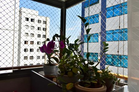 Apartamento à venda com 58m², 2 quartos e 1 vagaSacada