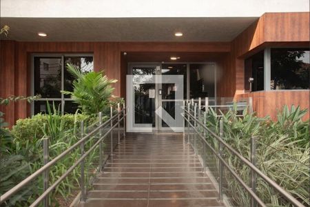 Apartamento à venda com 58m², 2 quartos e 1 vagaEntrada