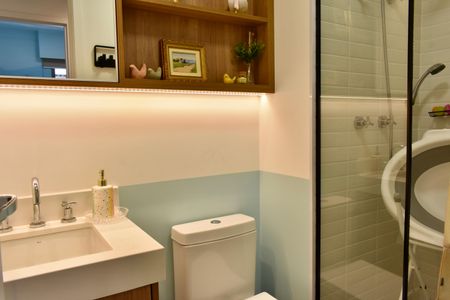 Apartamento à venda com 58m², 2 quartos e 1 vagaBanheiro Social