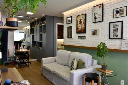 Apartamento à venda com 58m², 2 quartos e 1 vagaSala