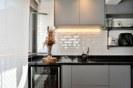 Apartamento à venda com 58m², 2 quartos e 1 vagaSacada