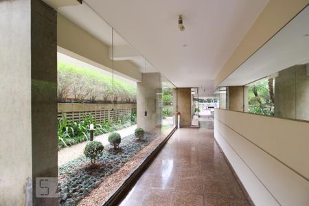 Apartamento à venda com 98m², 3 quartos e 1 vaga