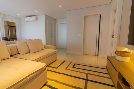 Apartamento à venda com 175m², 3 quartos e 3 vagas Apartamento à venda com 175m², 3 quartos e 3 vagasSala