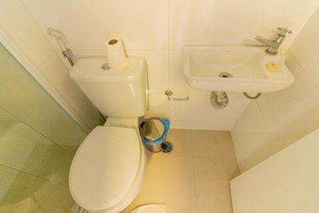 Apartamento à venda com 175m², 3 quartos e 3 vagas Apartamento à venda com 175m², 3 quartos e 3 vagasBanheiro de Serviço