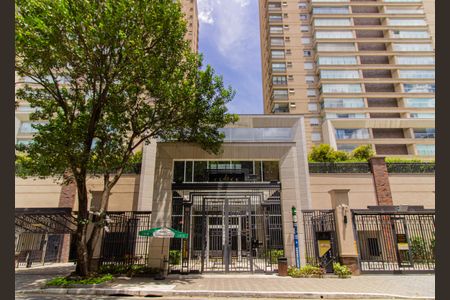 Apartamento à venda com 175m², 3 quartos e 3 vagas Apartamento à venda com 175m², 3 quartos e 3 vagasFachada