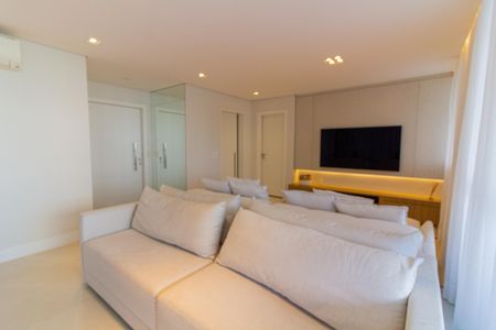 Apartamento à venda com 175m², 3 quartos e 3 vagas Apartamento à venda com 175m², 3 quartos e 3 vagasSala