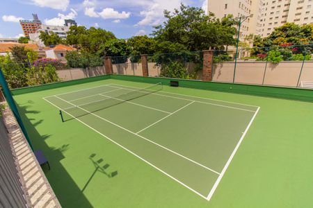 Apartamento à venda com 175m², 3 quartos e 3 vagas Apartamento à venda com 175m², 3 quartos e 3 vagasQuadra de Tênis