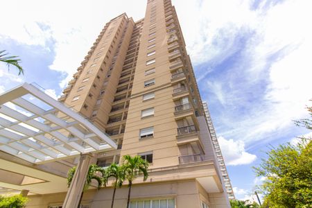 Apartamento à venda com 175m², 3 quartos e 3 vagas Apartamento à venda com 175m², 3 quartos e 3 vagasTorre B