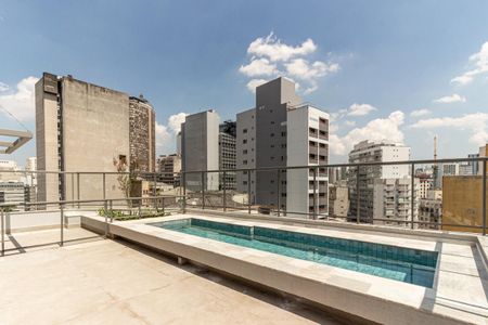 Studio à venda com 20m², 1 quarto e sem vagaÁrea comum - Piscina