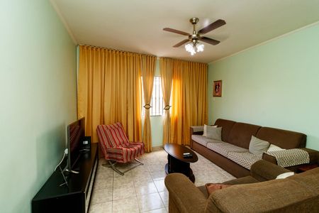 Casa à venda com 84m², 3 quartos e sem vagaSala