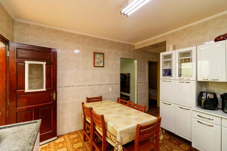 Casa à venda com 84m², 3 quartos e sem vagaCozinha