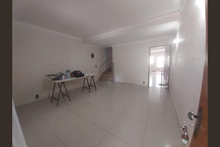 Casa à venda com 101m², 2 quartos e 1 vaga Casa à venda com 101m², 2 quartos e 1 vagaFoto 24