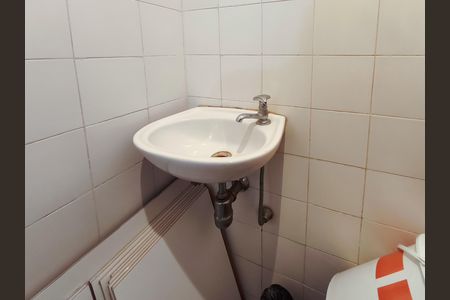 Apartamento à venda com 72m², 2 quartos e 1 vaga Apartamento à venda com 72m², 2 quartos e 1 vagaBanheiro de serviço